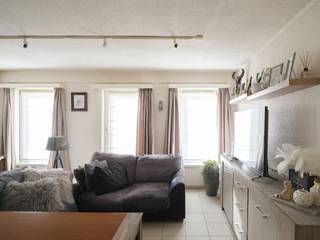 City Centre Ghent – Move-in Ready 1-Bedroom Apartment in Prime LocationFor viewings, please email info@carloeggermont.beThis centrally located...