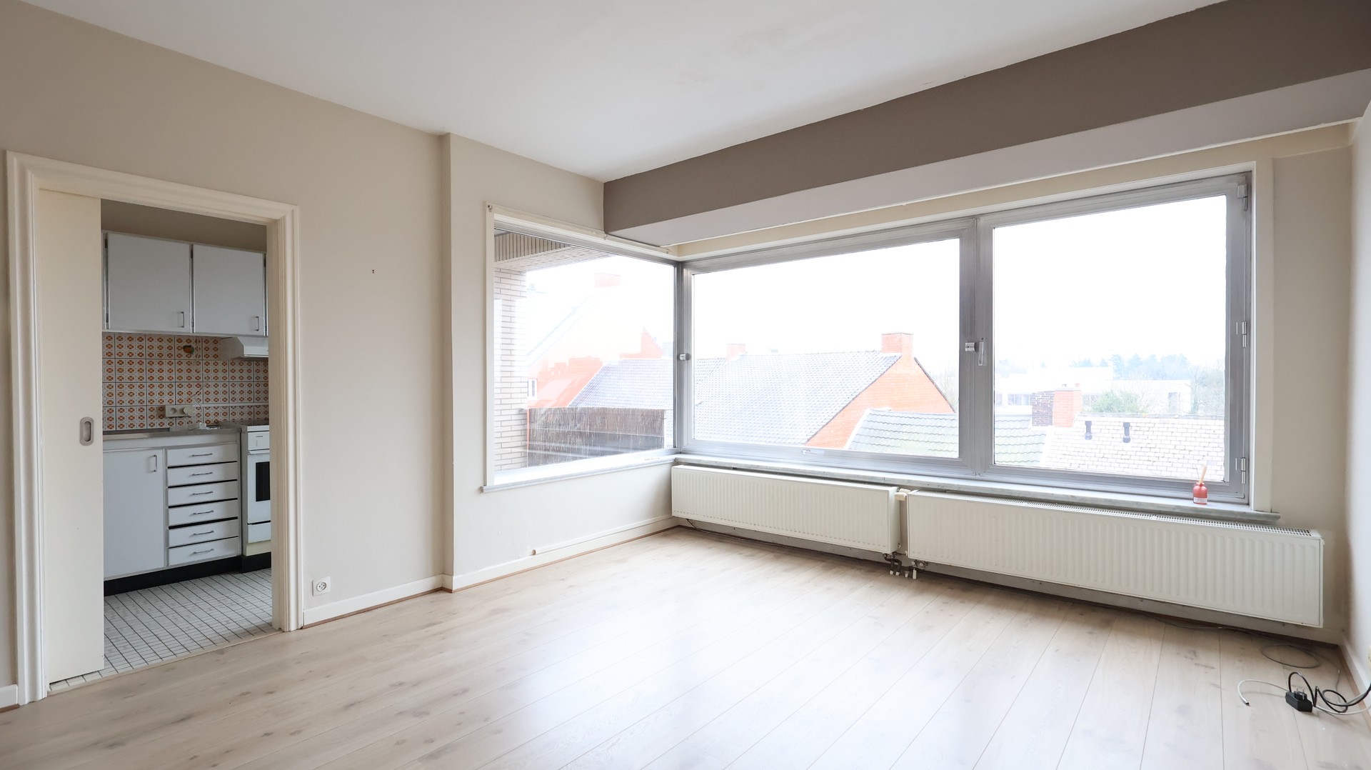 Gezellig appartement met twee slaapkamers en garage in centrum Roeselare - foto 2