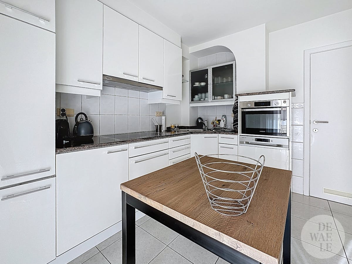 Appartement met 2 slaapkamers en garage in centrum Lanaken - foto 3