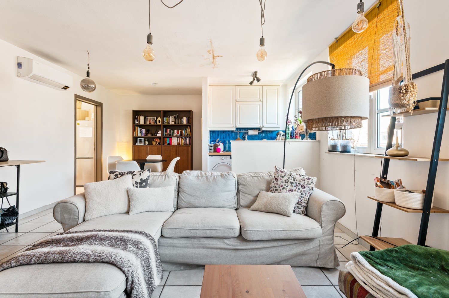 Dakappartement met twee slaapkamers en ruim terras (27m²) in het centrum van Broechem! - foto 5