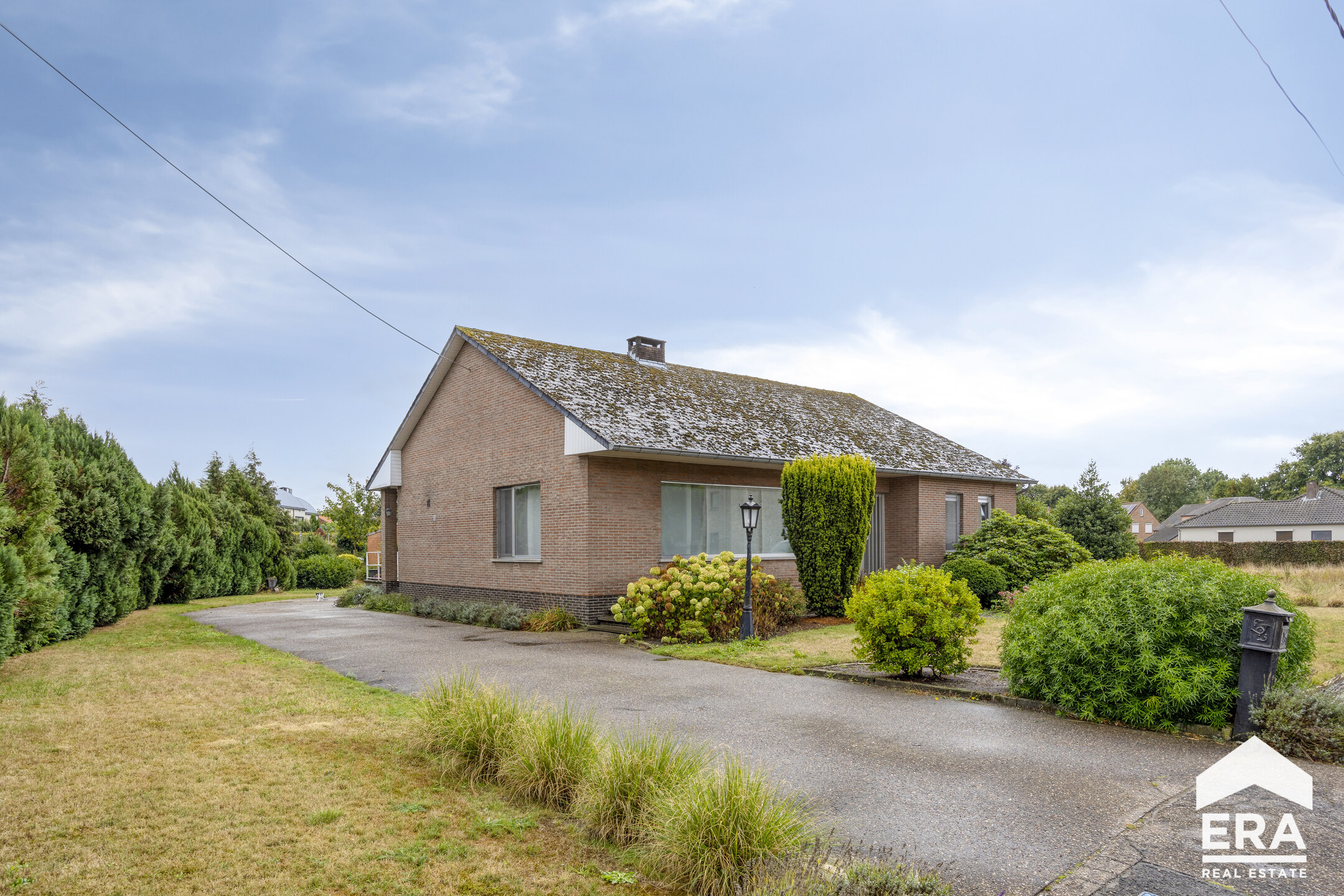 Gelijkvloerse woning met 4 slaapkamers te koop in Eksel - foto 1