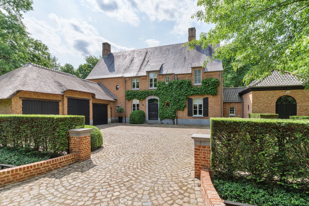 Villa spacieuse à Schilde avec deux parcelles de villa supplémentaires ou. - photo 1