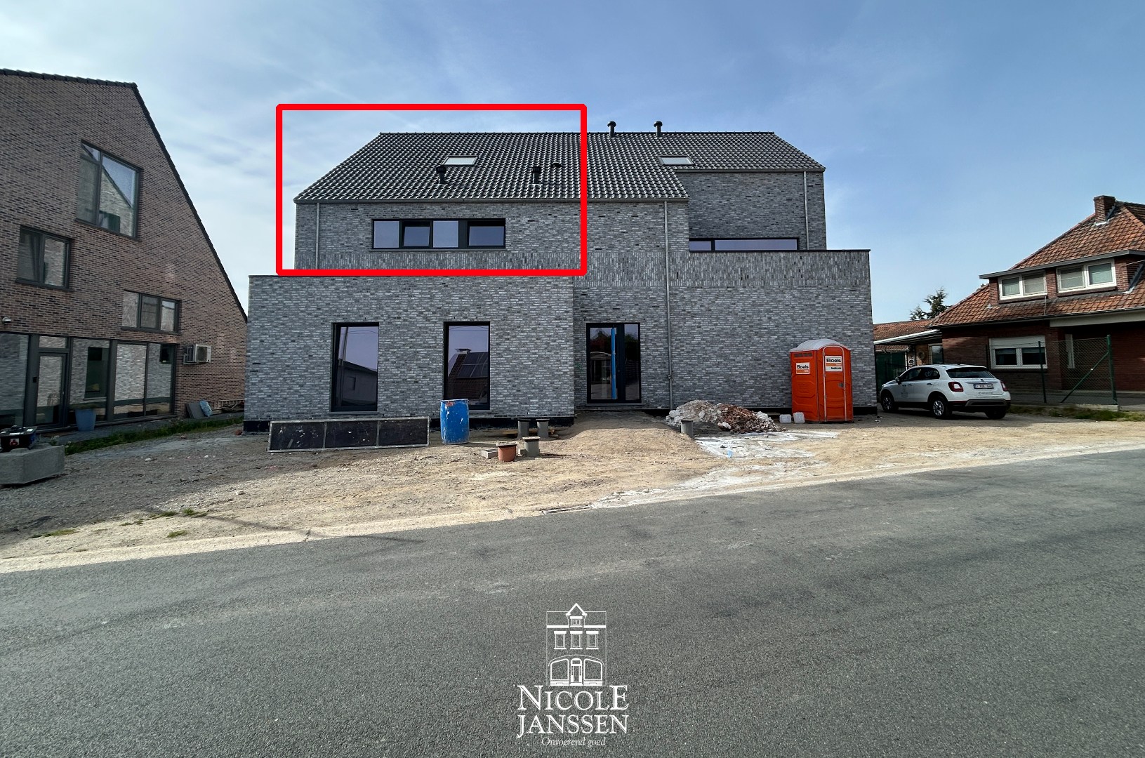 Duplex-appartement met drie slaapkamers - foto 1