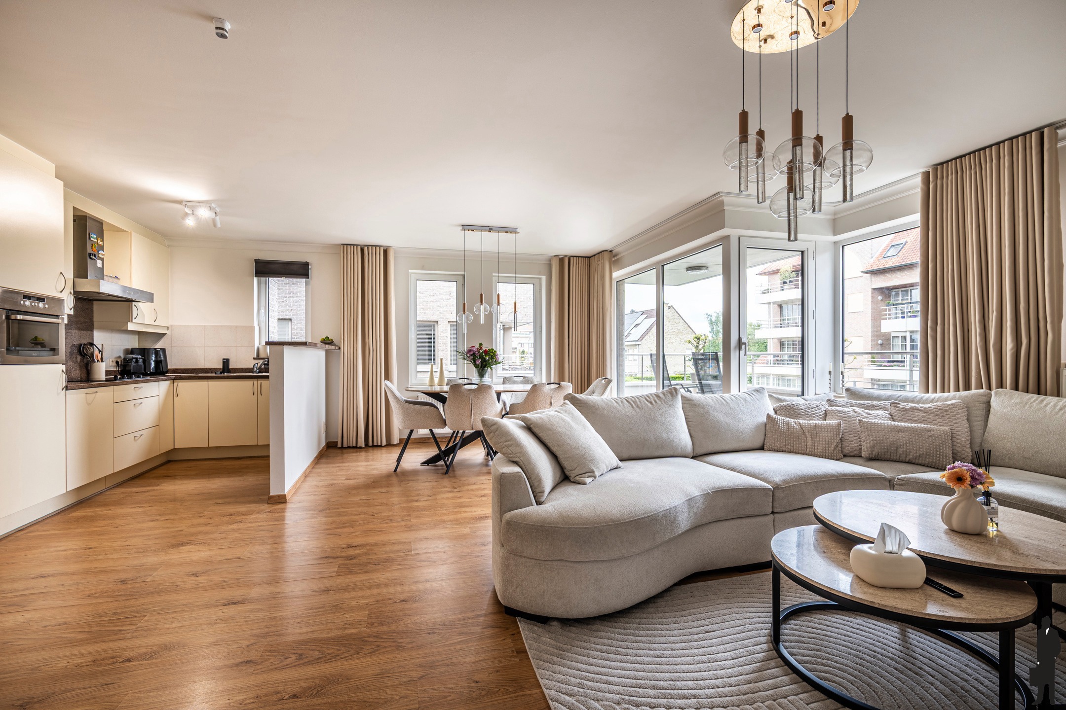Ruim en instapklaar 2-slaapkamerappartement in Hoogstraten. - foto 3
