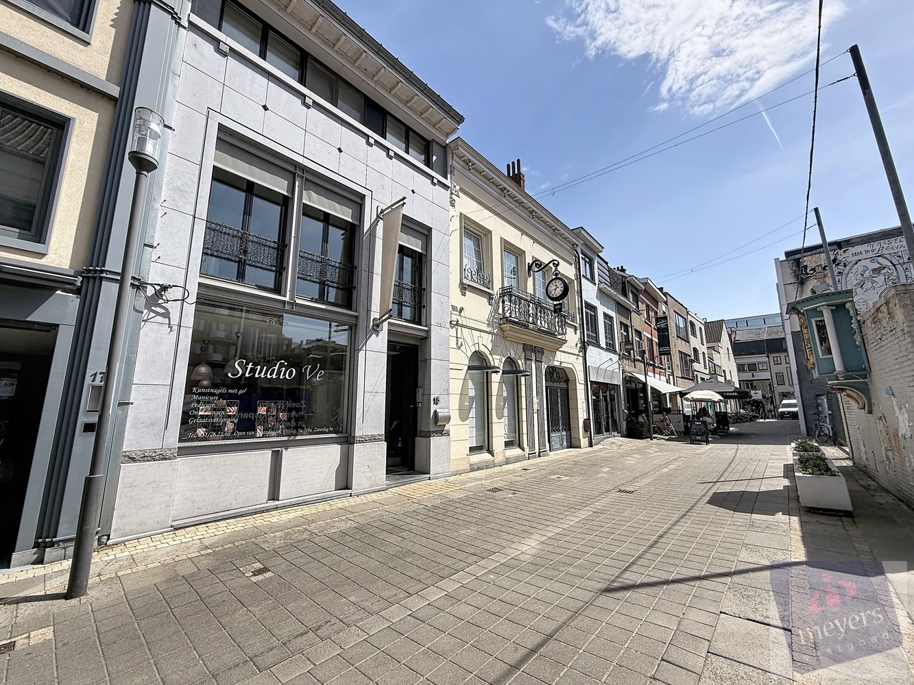 Handelspand met stijlvol triplex-appartement op centrale ligging in Hasselt - foto 2