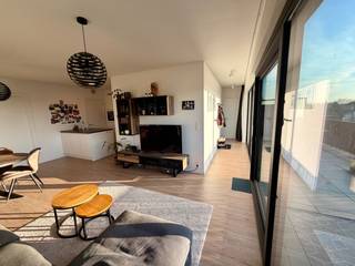 (Prijs INCLUSIEF parkeerplaats + berging in ondergrondse garage)-Kijkdag op zaterdag 14 februari, met mogelijk 2e dag op vrijdag 20 februari-Dit...