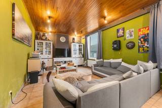 [[ DIT PAND NEEMT DEEL AAN DE ERA OPEN HUIZEN DAG OP 14/3 VAN 16:00 TOT 17:00 ]]Te koop: ruim gelijkvloers appartement in Lebbeke, centraal gelegen...