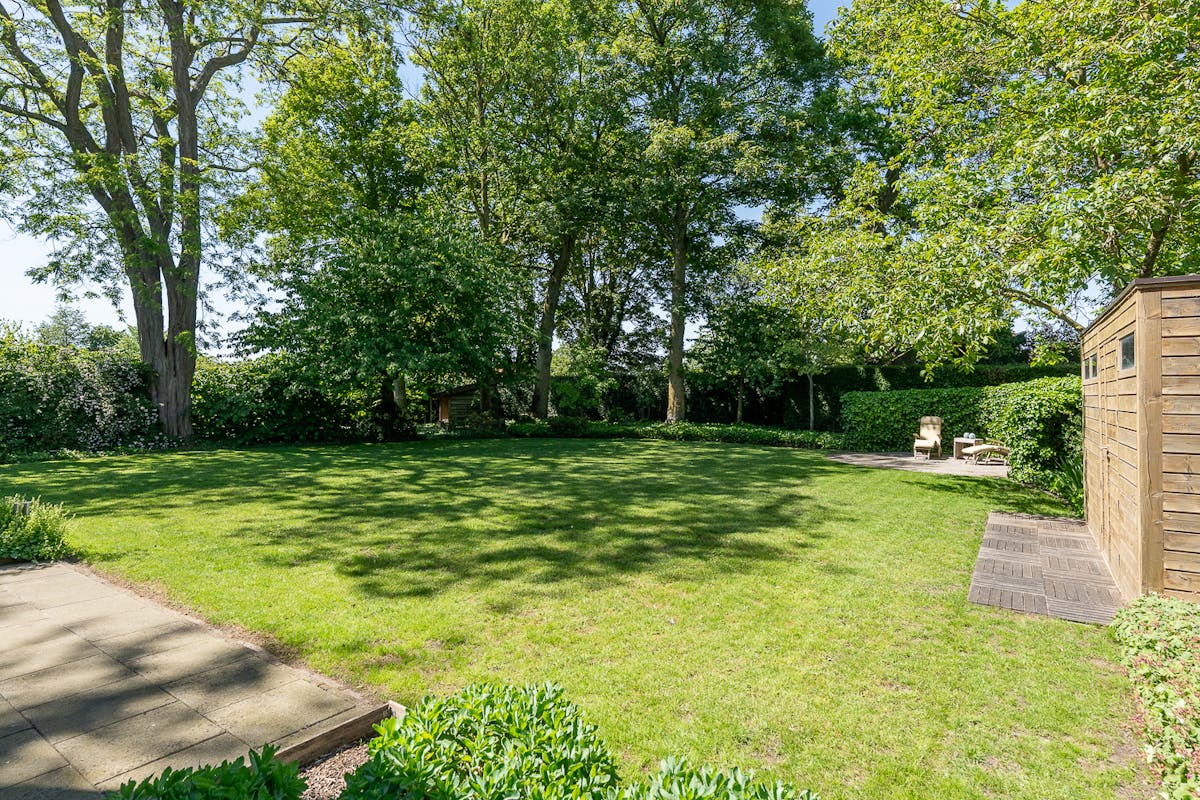 Unieke villa met praktijkmogelijkheid te Sijsele (Damme) - foto 4