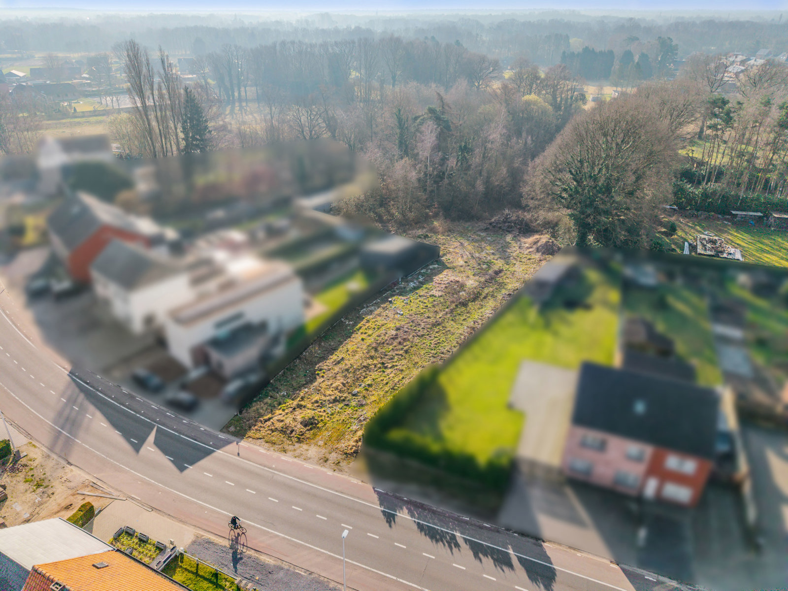 Bouwgrond op 9a 68ca + optie weide op 58a 40ca nabij centrum - foto 3