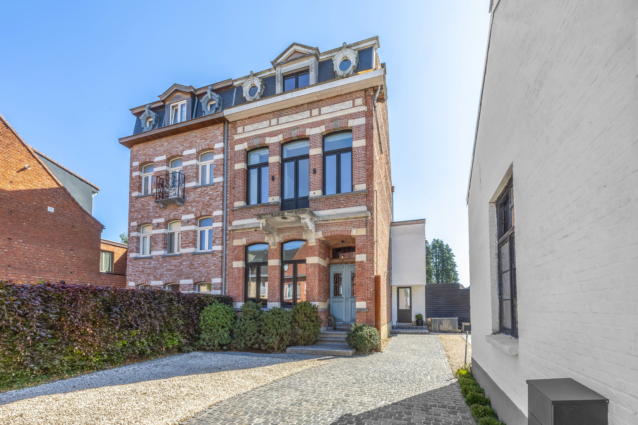 House for sale in Kalmthout with 3 bedrooms - photo 1