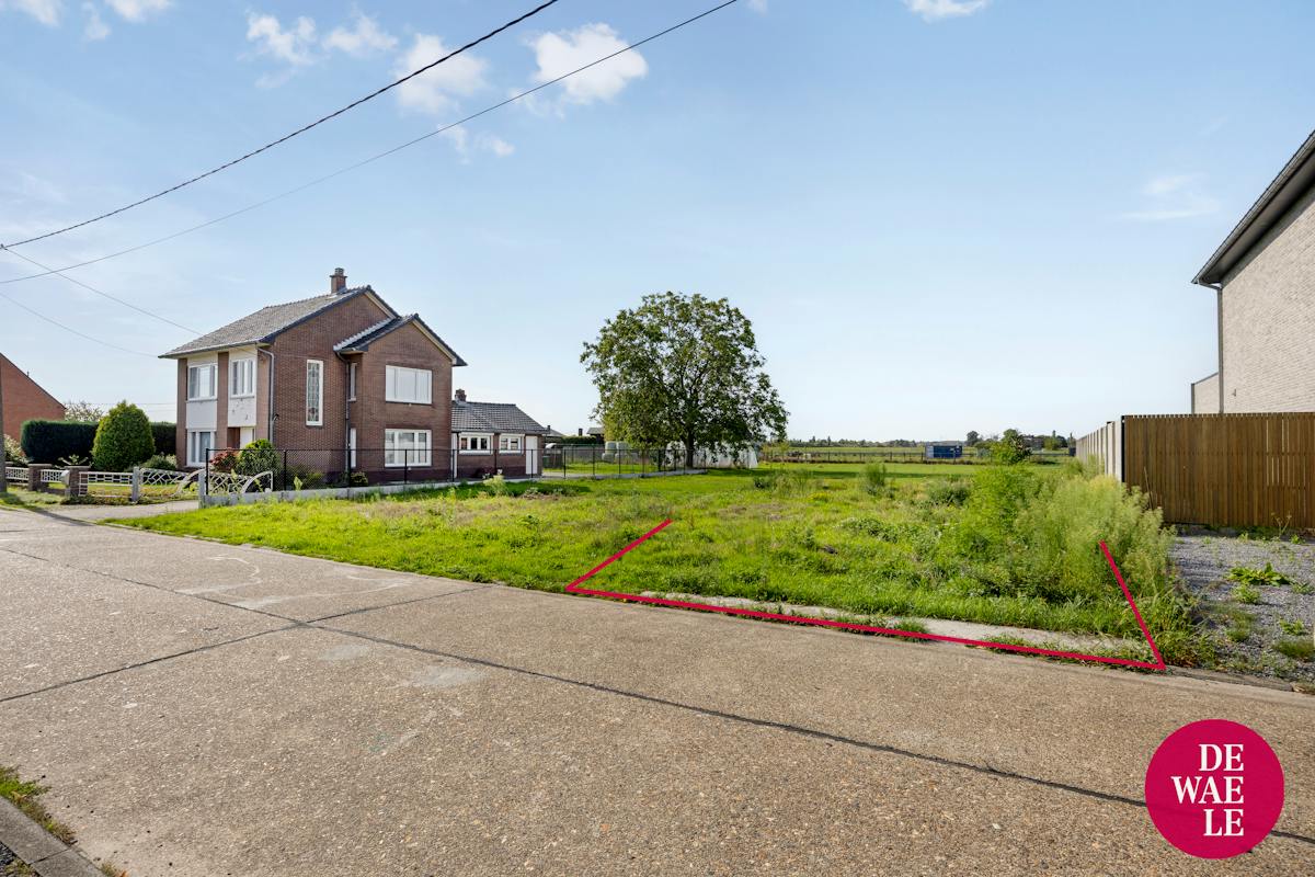 Bouwgrond halfopen bebouwing te koop in Elen 705 m² - foto 5
