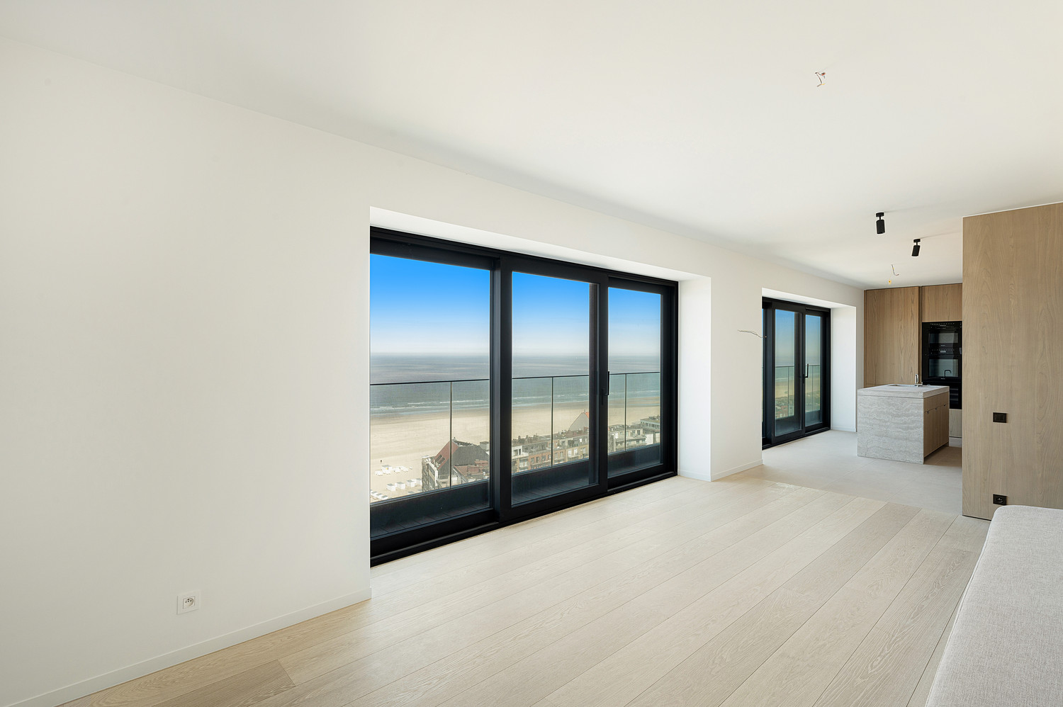 Apartment for sale in Heist-Aan-Zee with 3 bedrooms - photo 4