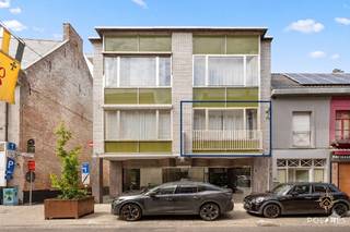 *** RÉSERVEZ VOTRE VISITE SUR WWW.POLARES.EU ***Au cœur de Diest, à seulement 2 minutes à pied de la Grand-Place, se trouve cet appartement lumineux...