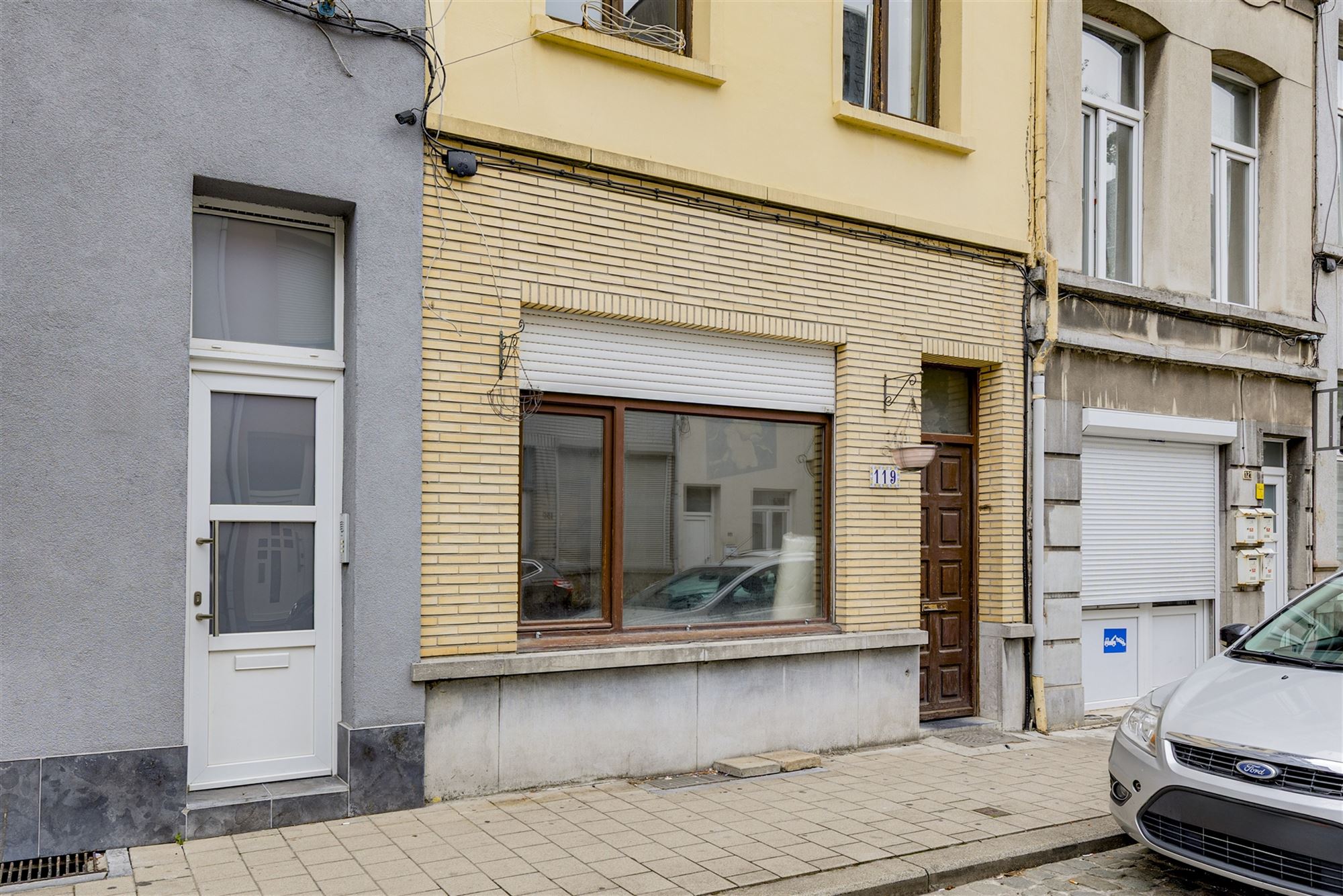Huis te koop ingedeeld in 3 studio's te 2060 Antwerpen - foto 2