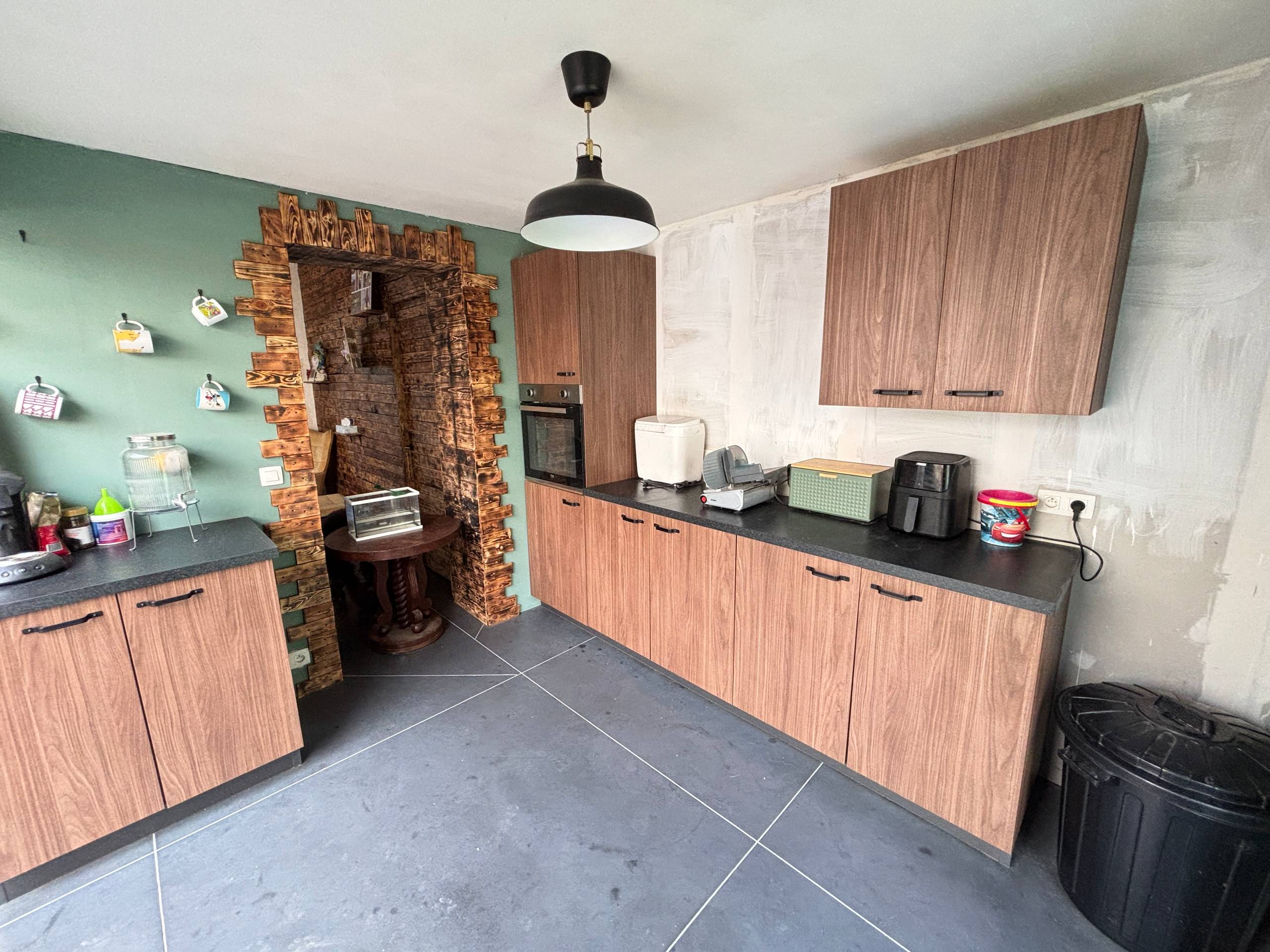 Elverdinge - Ruime woning met 5 slaapkamers en garage - foto 5