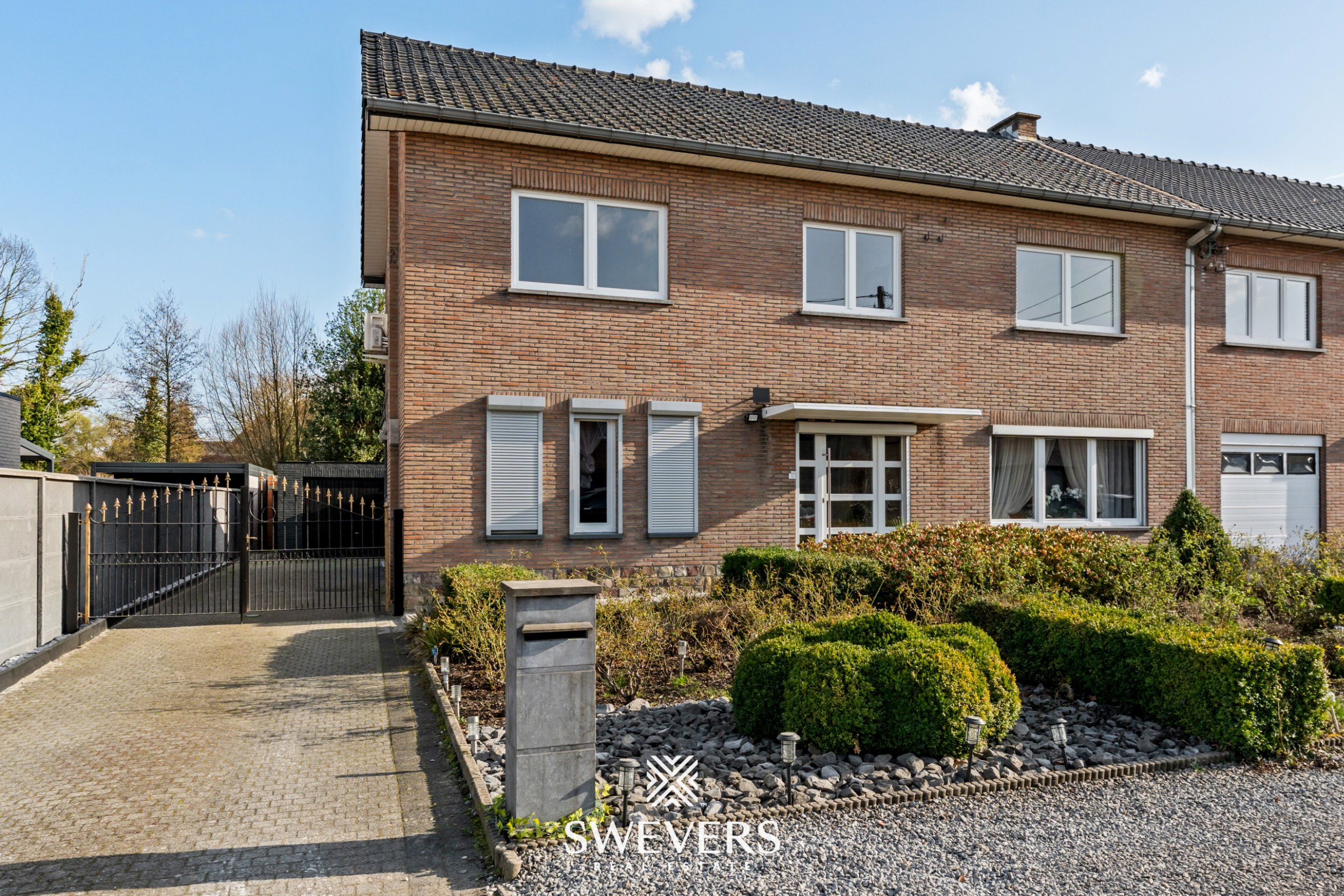 Instapklare, energiezuinige gezinswoning met 5 slaapkamers in rustige buurt van Alken - foto 1