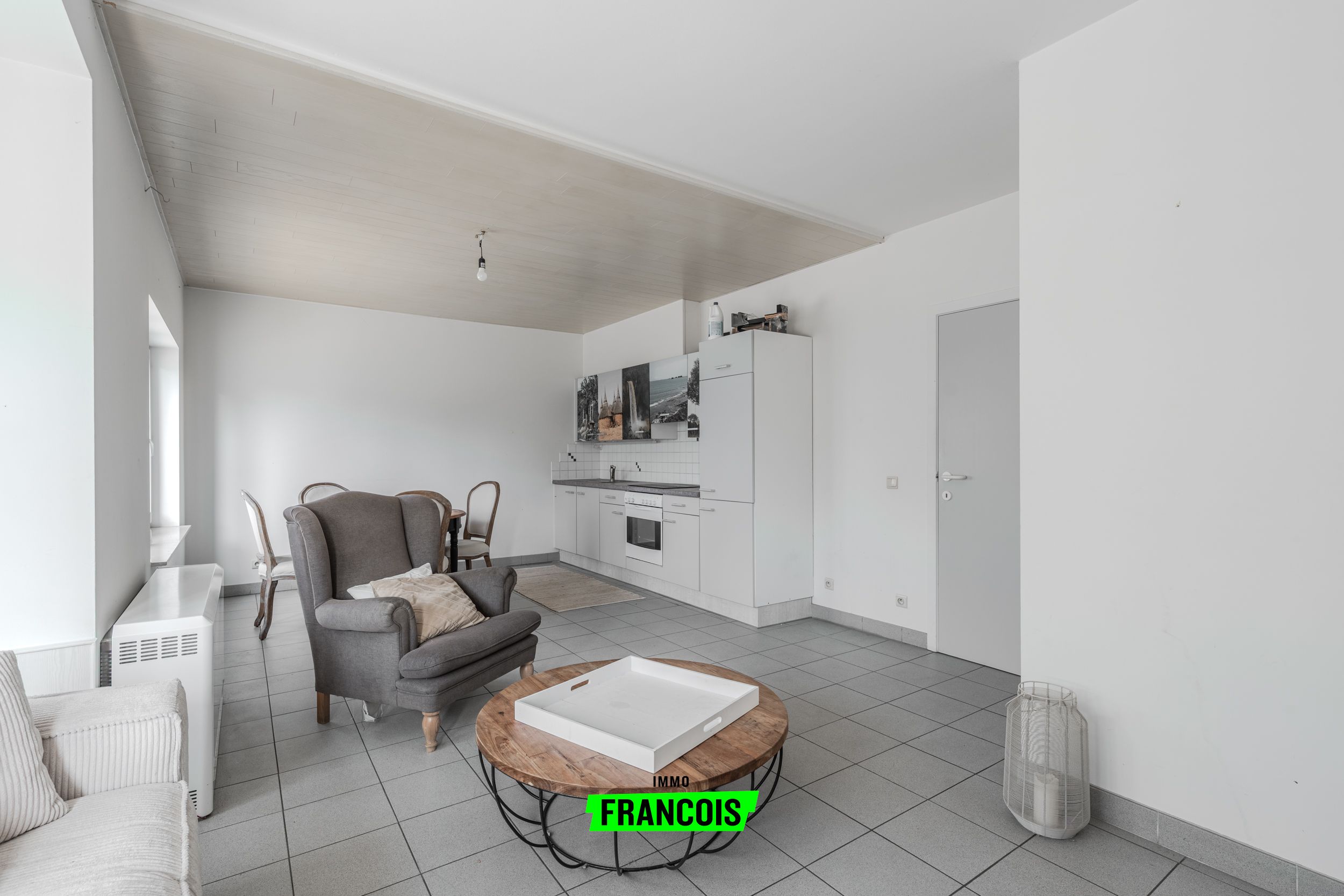 Opbrengsteigendom met handelspand en 3 appartementen in centrum Middelkerke - foto 5