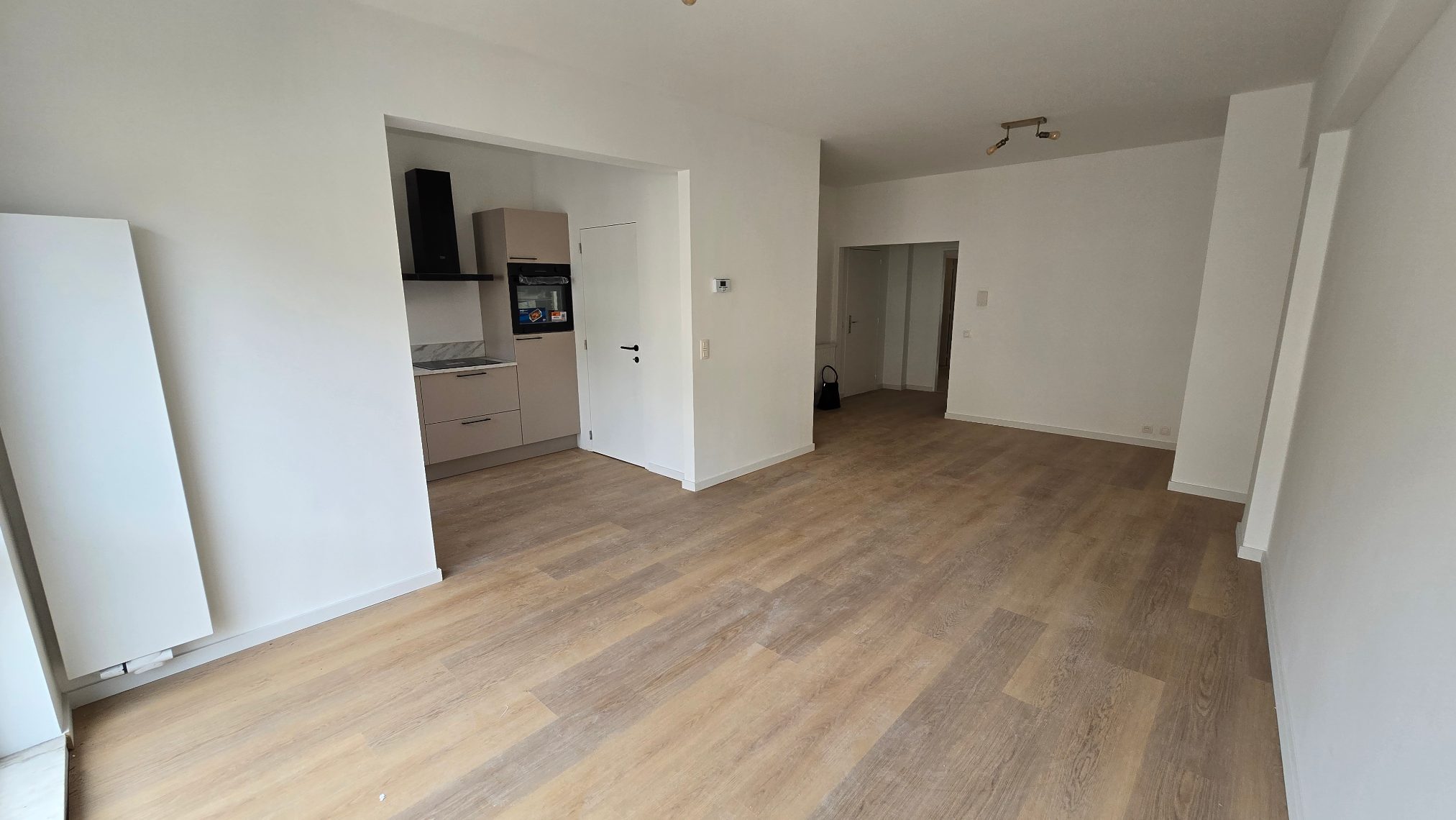 Appartement te huur in Antwerpen met 1 slaapkamer - foto 4