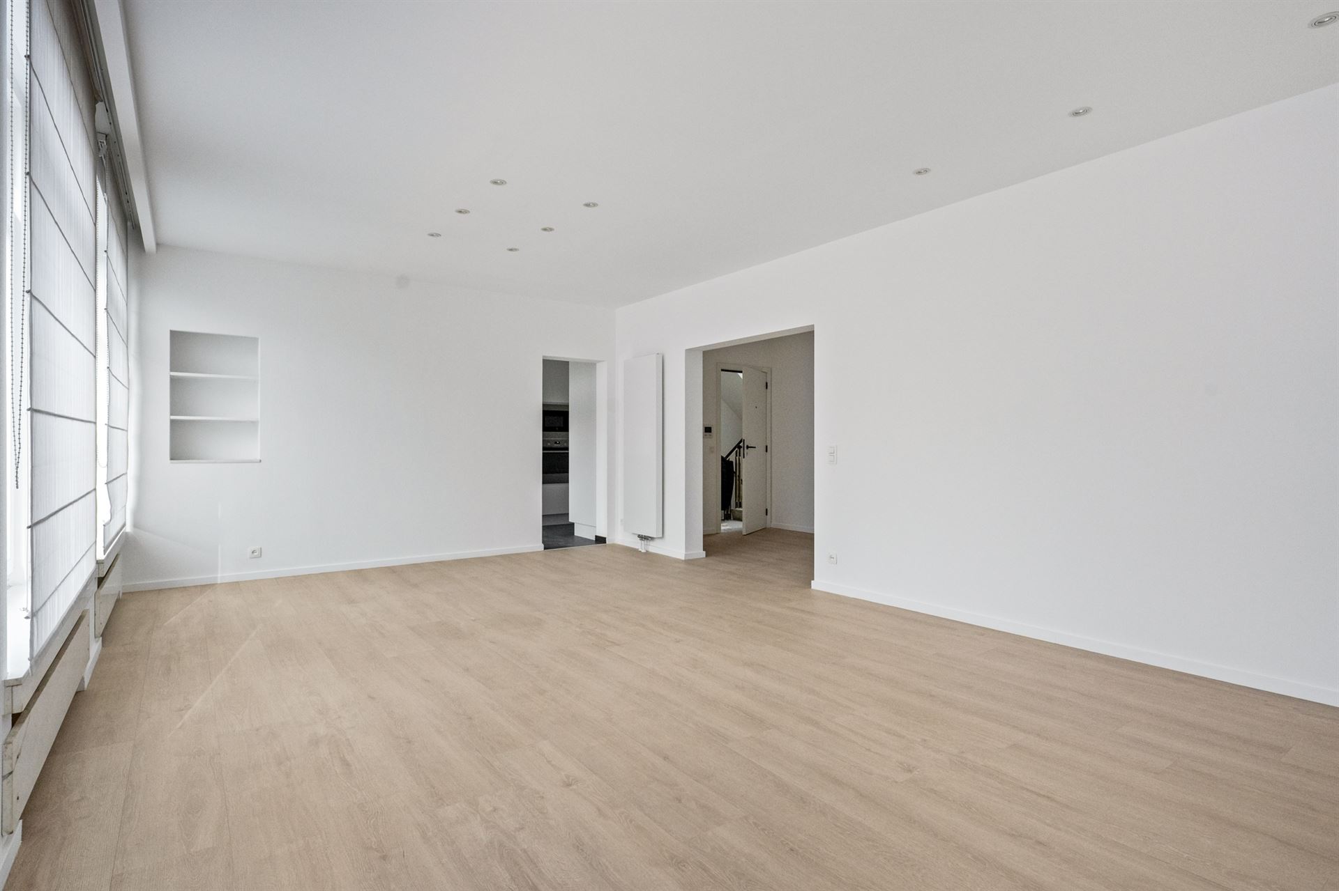 Ruim 2-slaapkamer appartement met terras - foto 3