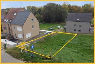 Land for sale in Denderleeuw