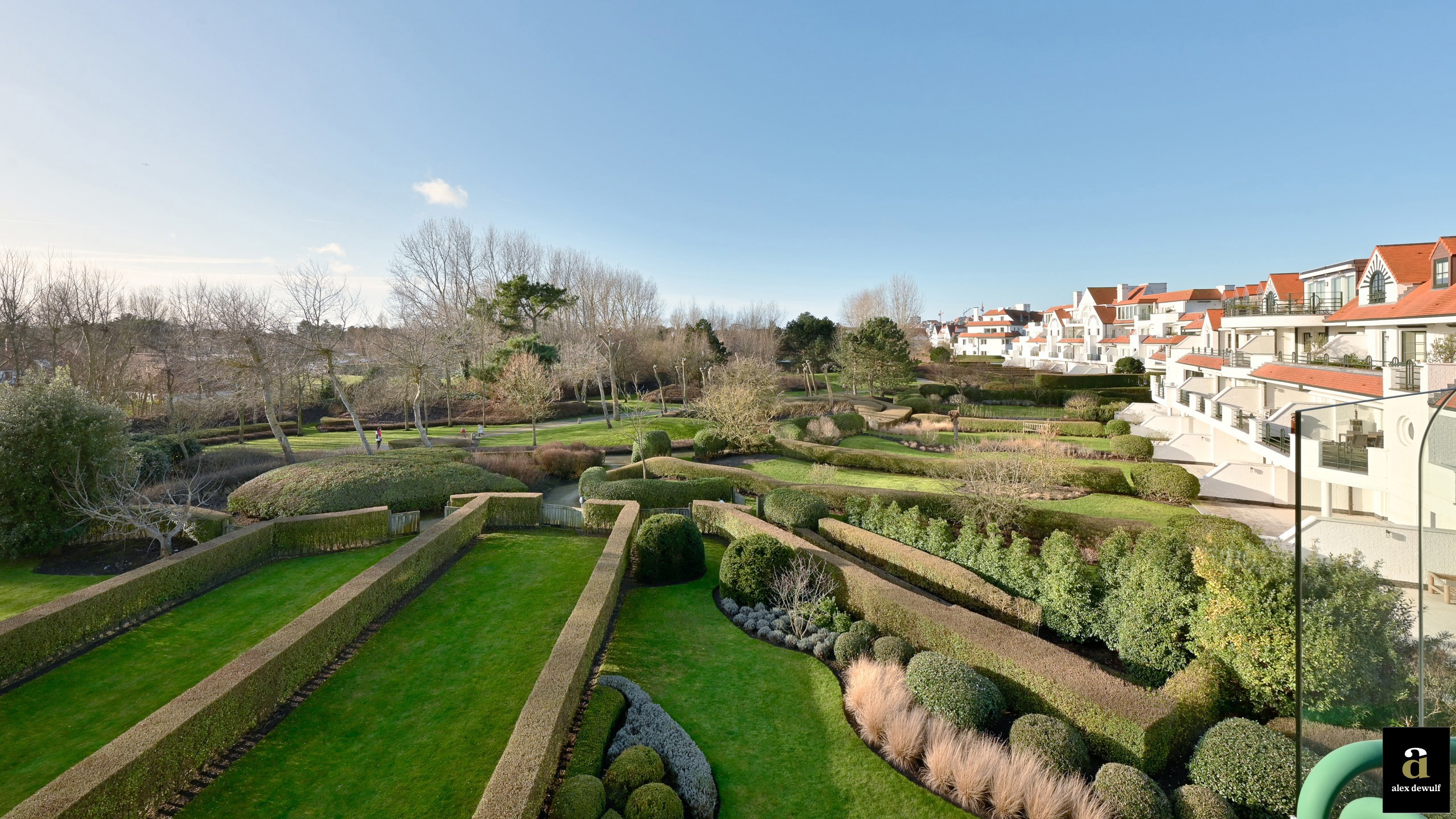 Hoekappartement nabij strand en Kustlaan, met luxe afwerking - foto 1
