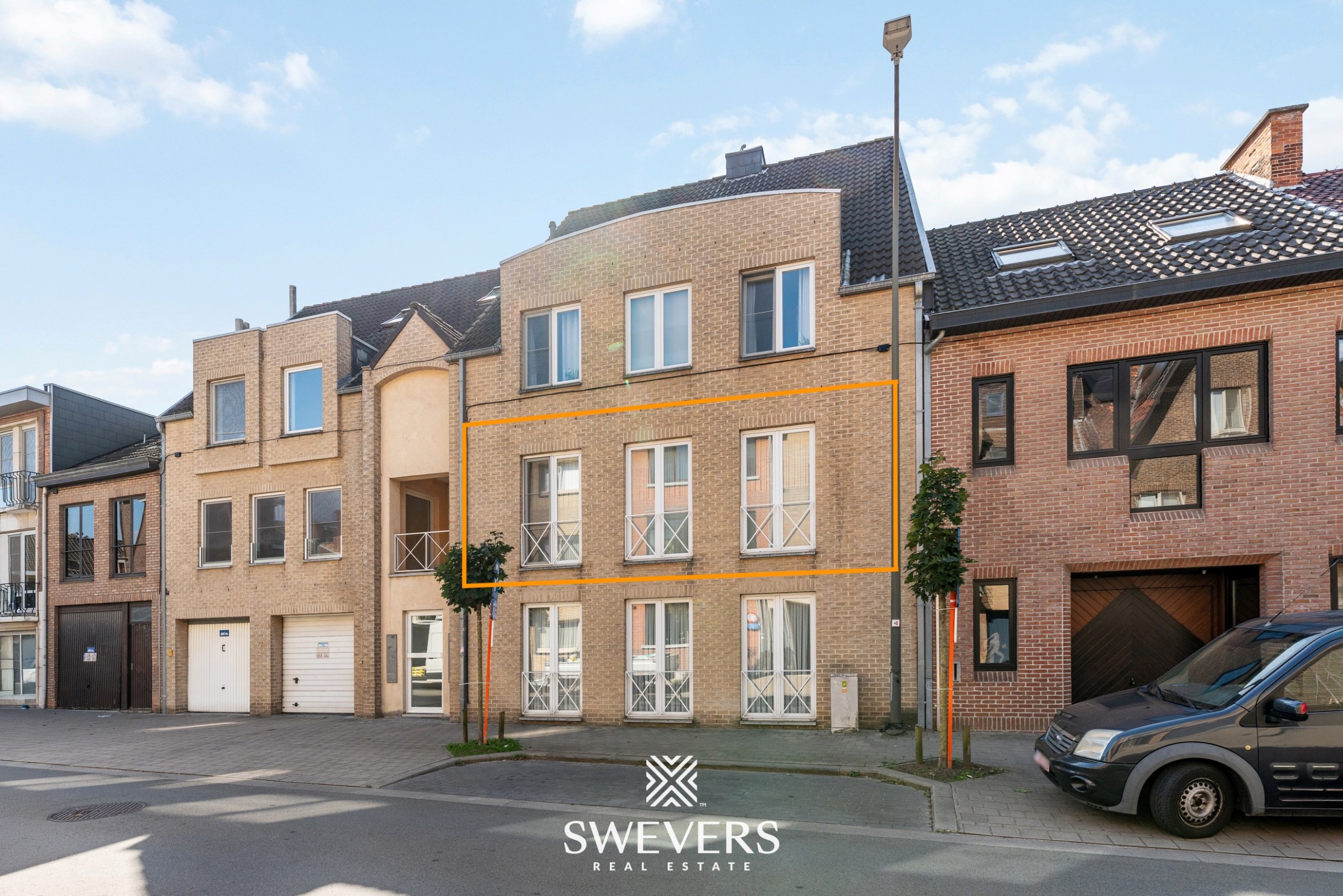Gerenoveerd 2-slaapkamerappartement met ZW-terras vlak bij Hasselt centrum - foto 1