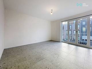 In het woonproject Amsterdamspoortje komt dit hedendaagse en uiterst energiezuinige duplexappartement helemaal tot zijn recht.Bij het betreden van...