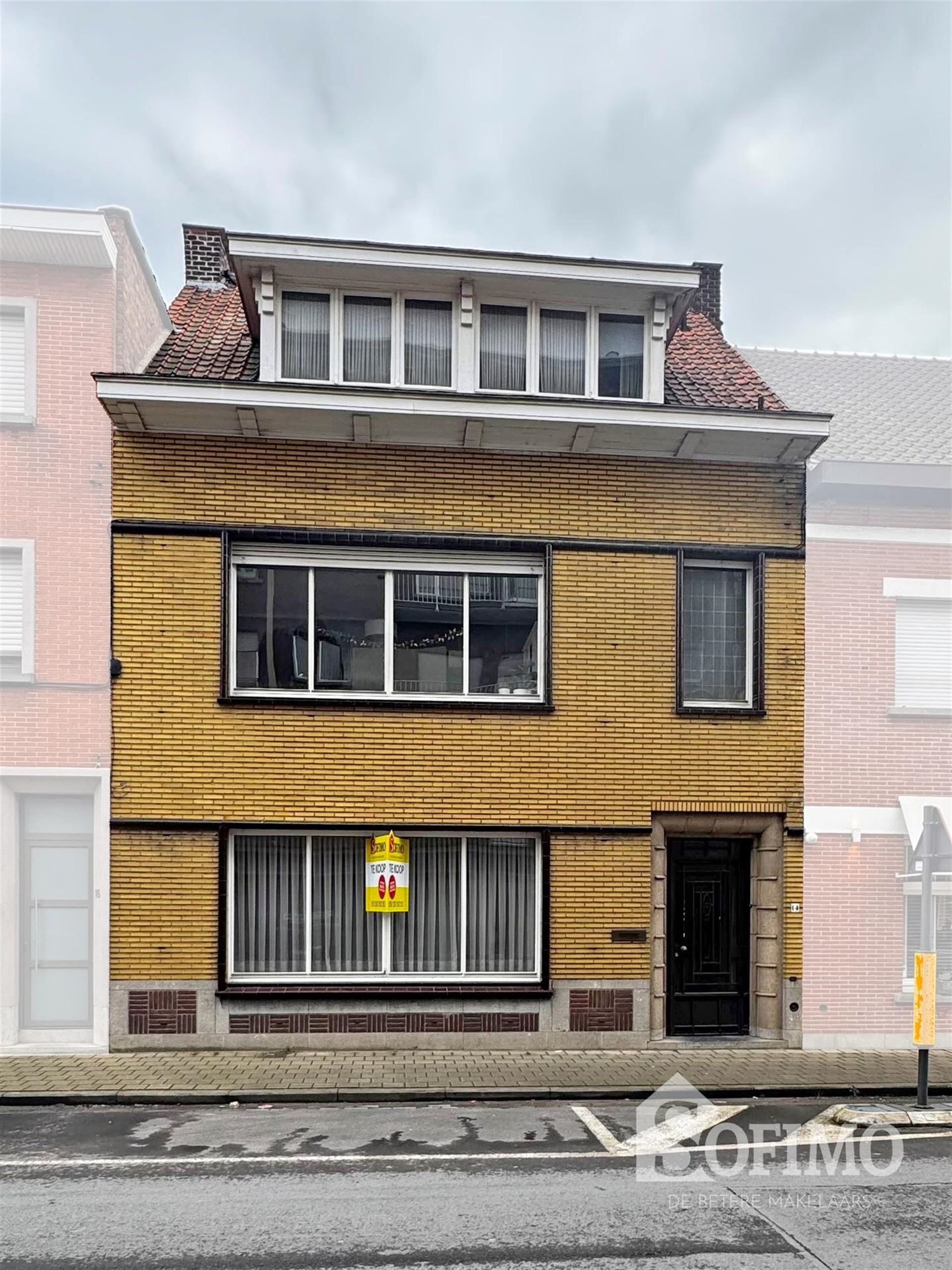 Ruime STADSWONING (218m² woonopp.) met 5 slaapkamers (extra kamers mogelijk) en tuin met fietsen-uitweg in het CENTRUM - foto 1