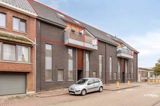 Heusden-Zolder: modern duplex appartement met 2 slaapkamers, 2 terrassen en EPC-label A Dit instapklare appartement, gebouwd in 2016, combineert...