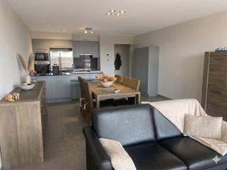 We would like to present you this new-build 3-bedroom apartment in the center of Aalter. Interested in living in this hip neighborhood near...