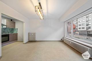 Découvrez ce charmant appartement lumineux et pratique d'une chambre situé au 2e étage. Grâce à son excellent emplacement, les commerces,...