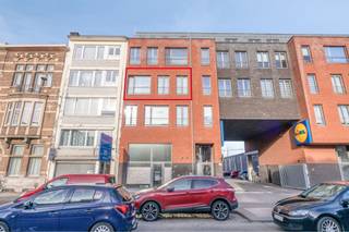 [[ DIT PAND NEEMT DEEL AAN DE ERA OPEN HUIZEN DAG OP 6/12 VAN 11:00 TOT 12:00 ]] Instapklaar 2-slaapkamer appartement in Deurne ZuidDit appartement...