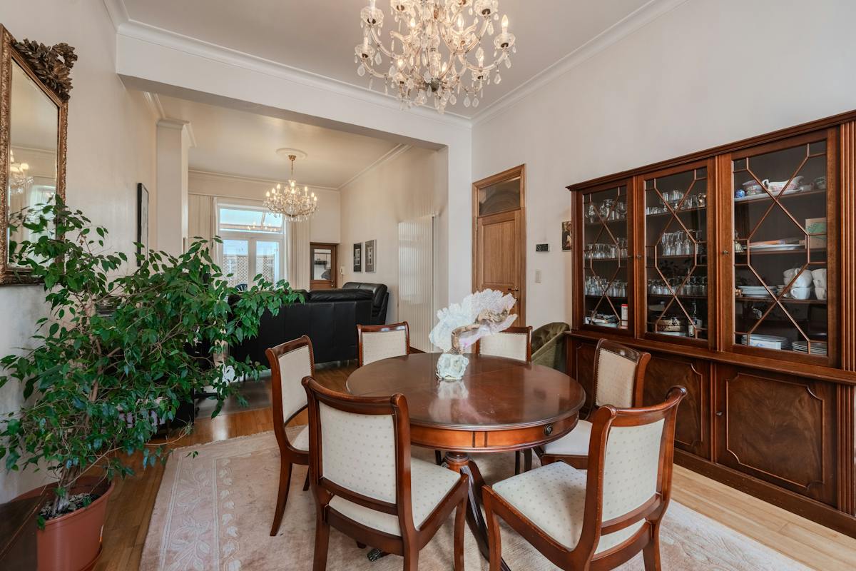 Charmante herenwoning met 3 slaapkamers te koop te Oostende  - foto 4