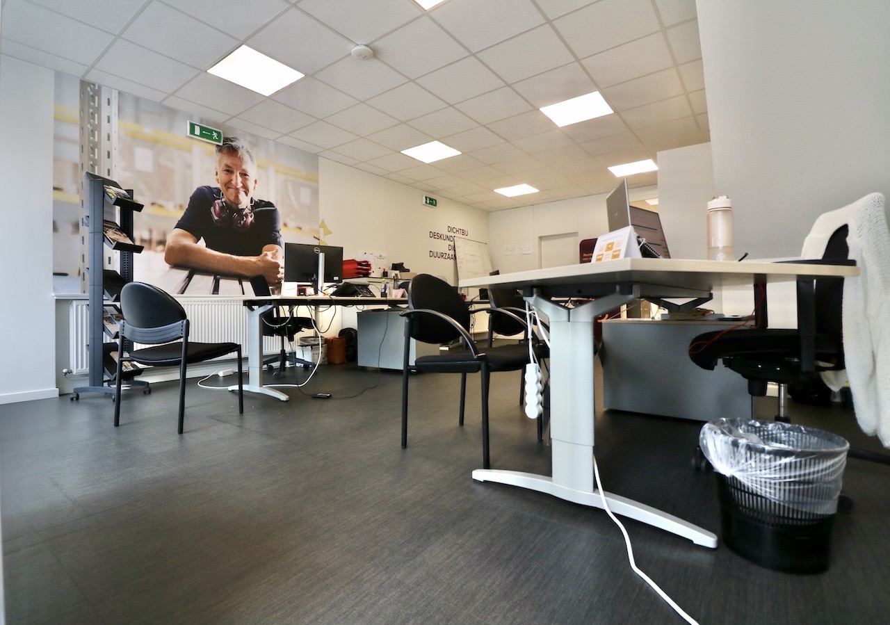 Instapklaar handelspand op TOPligging met garage * voor 1.395 EUR/mnd - foto 5