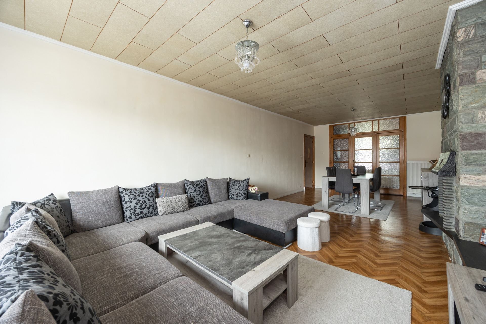 Op te frissen 2 slaapkamer appartement - foto 3