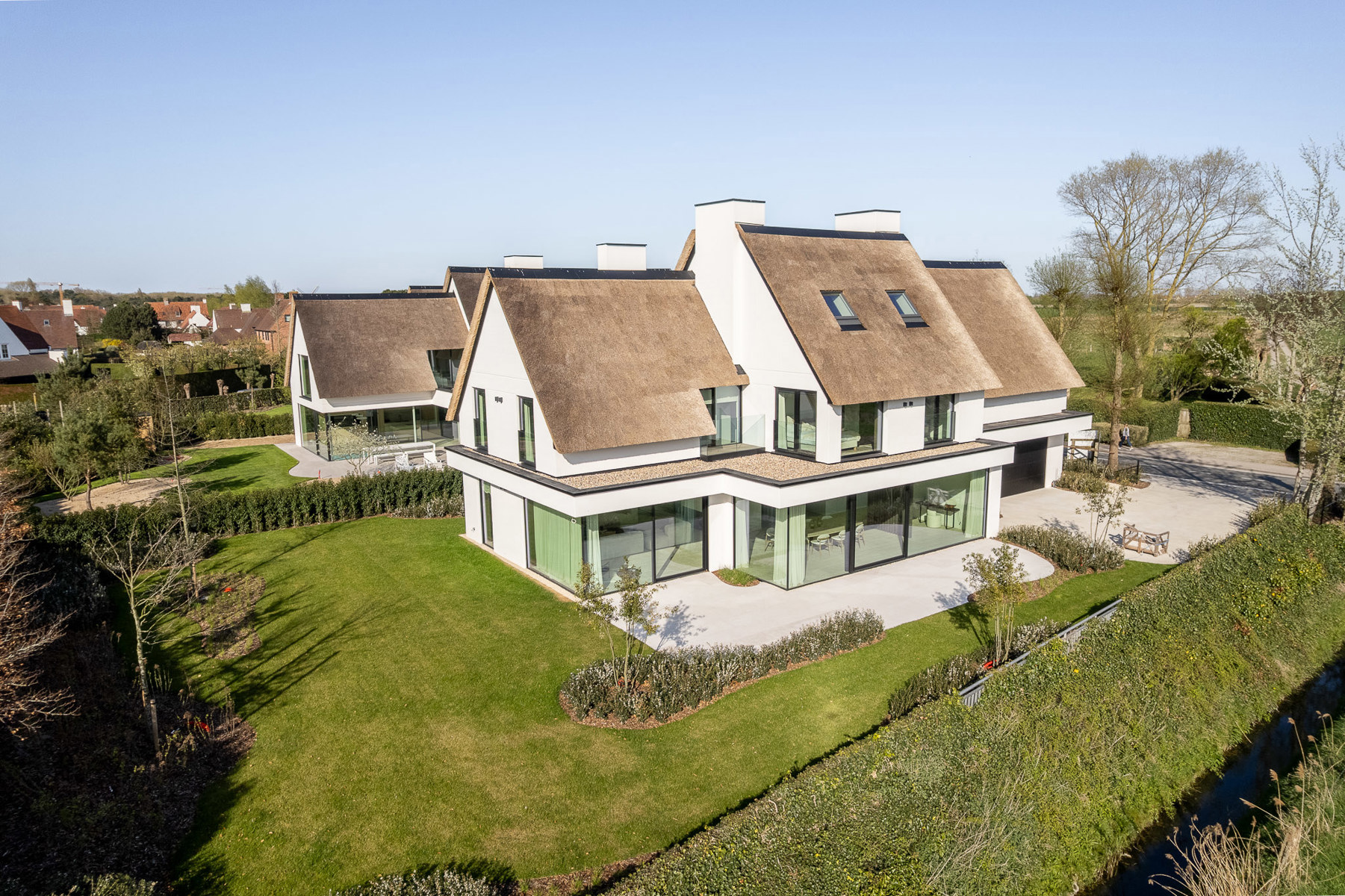 House for sale in Knokke-Heist with 5 bedrooms - photo 1