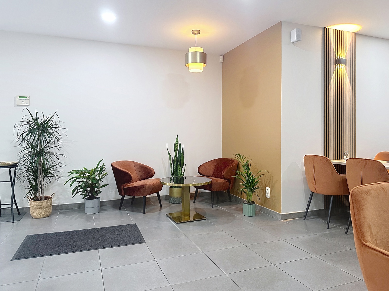 Commercial for rent in Aartselaar - photo 1