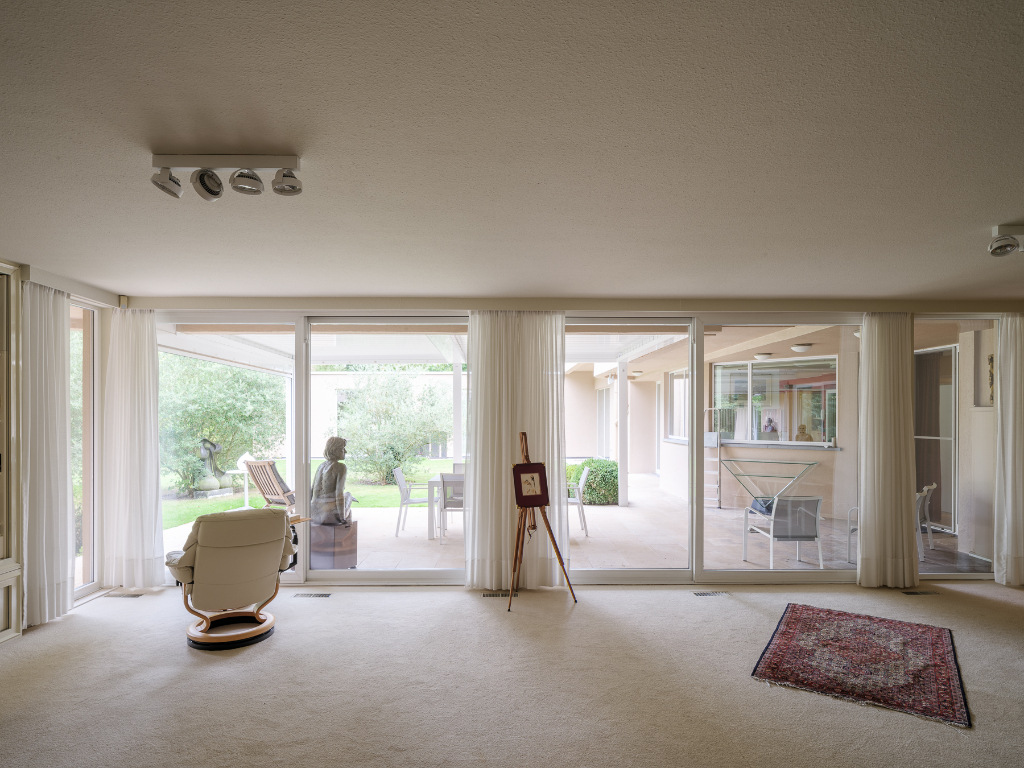 Twee uitzonderlijke bungalowvilla’s op één groen perceel van 3.241 m² in een residentiële wijk in De Pinte. - photo 3