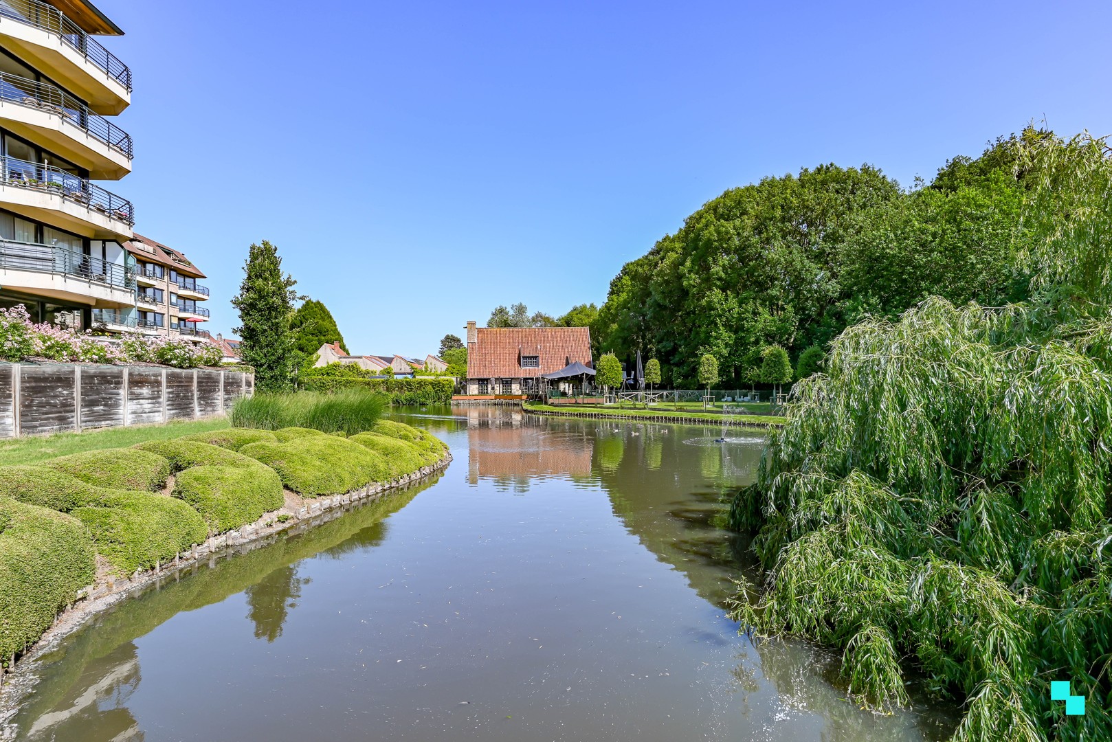 Ruim tweeslaapkamer appartement nabij centrum Izegem - foto 3