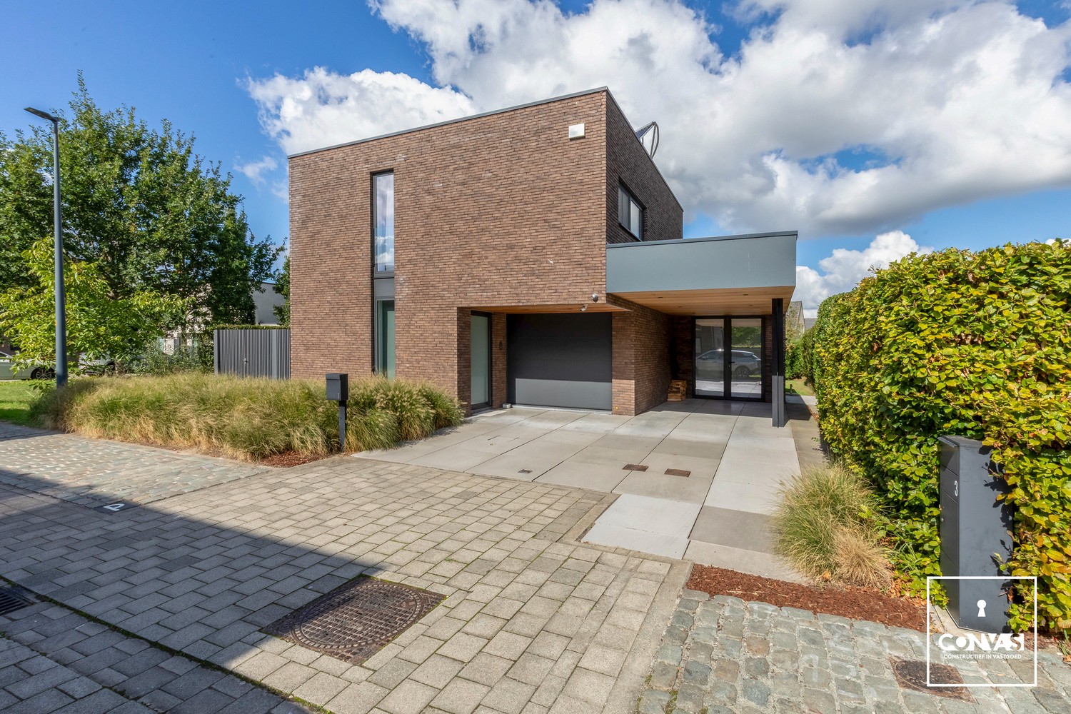 House for sale in Mariakerke with 3 bedrooms - photo 1