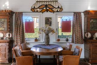 Meer info of een bezoek? Contacteer Simon via 0498123708 of simon@vicusvastgoed.beStartprijs 419.000 euroDeze instapklare woning (uit 2002) bevindt...