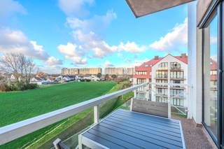 Prachtig 1-slaapkamer appartement te koop te Middelkerke, Westendelaan 100L. Dit instapklaar appartement bevindt op de eerste verdieping en...