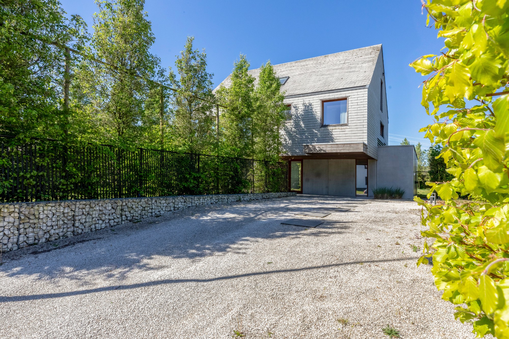 Architecturaal pareltje met praktijkruimte - foto 1