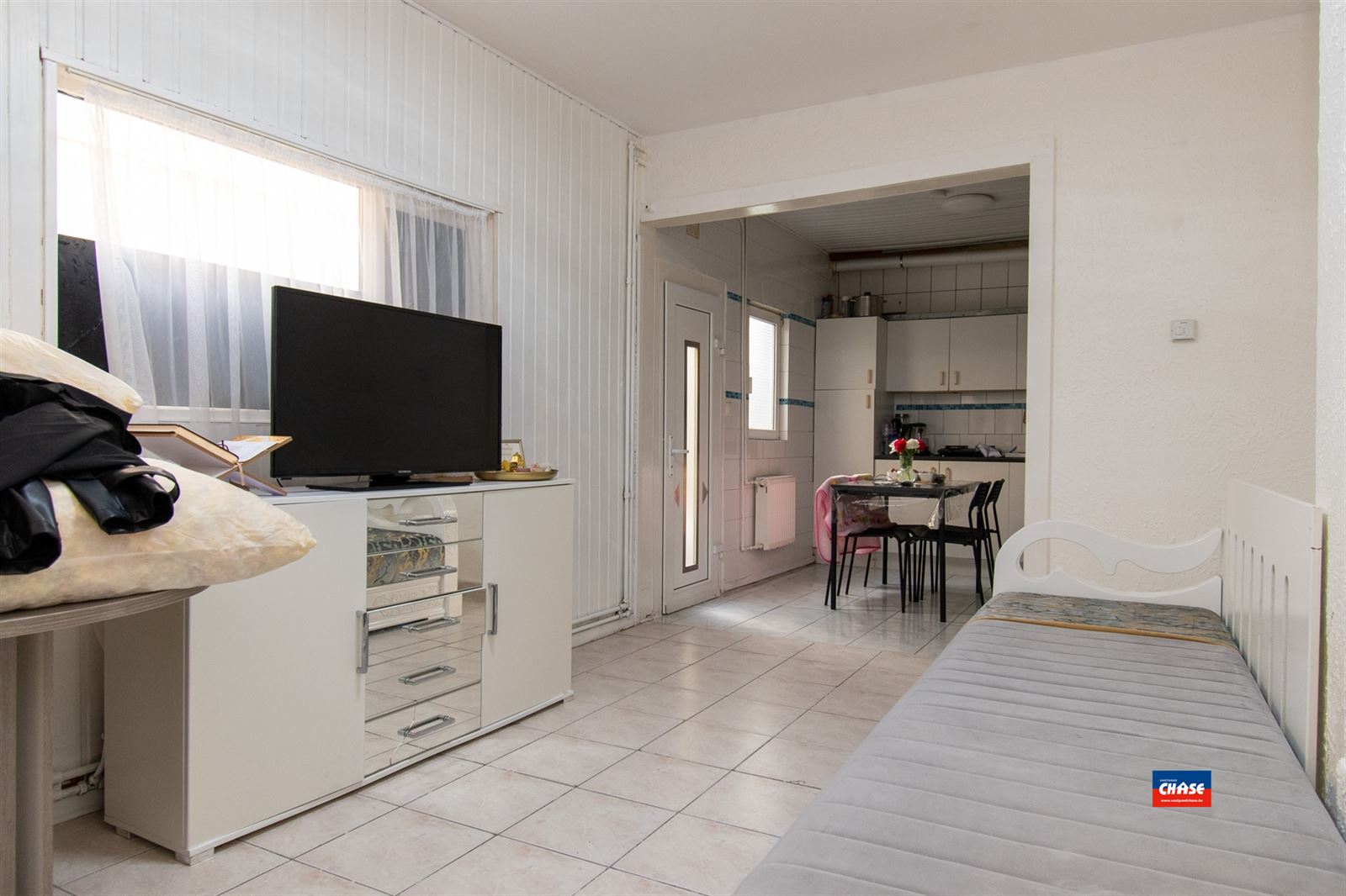 Woning met 4 slpks - opgedeeld in 3 woonunits - foto 2