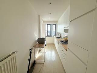 Instapklaar appartement met één slaapkamer gelegen op de derde verdieping in de stadskern.Dit instapklare appartement omvat een ingerichte keuken,...