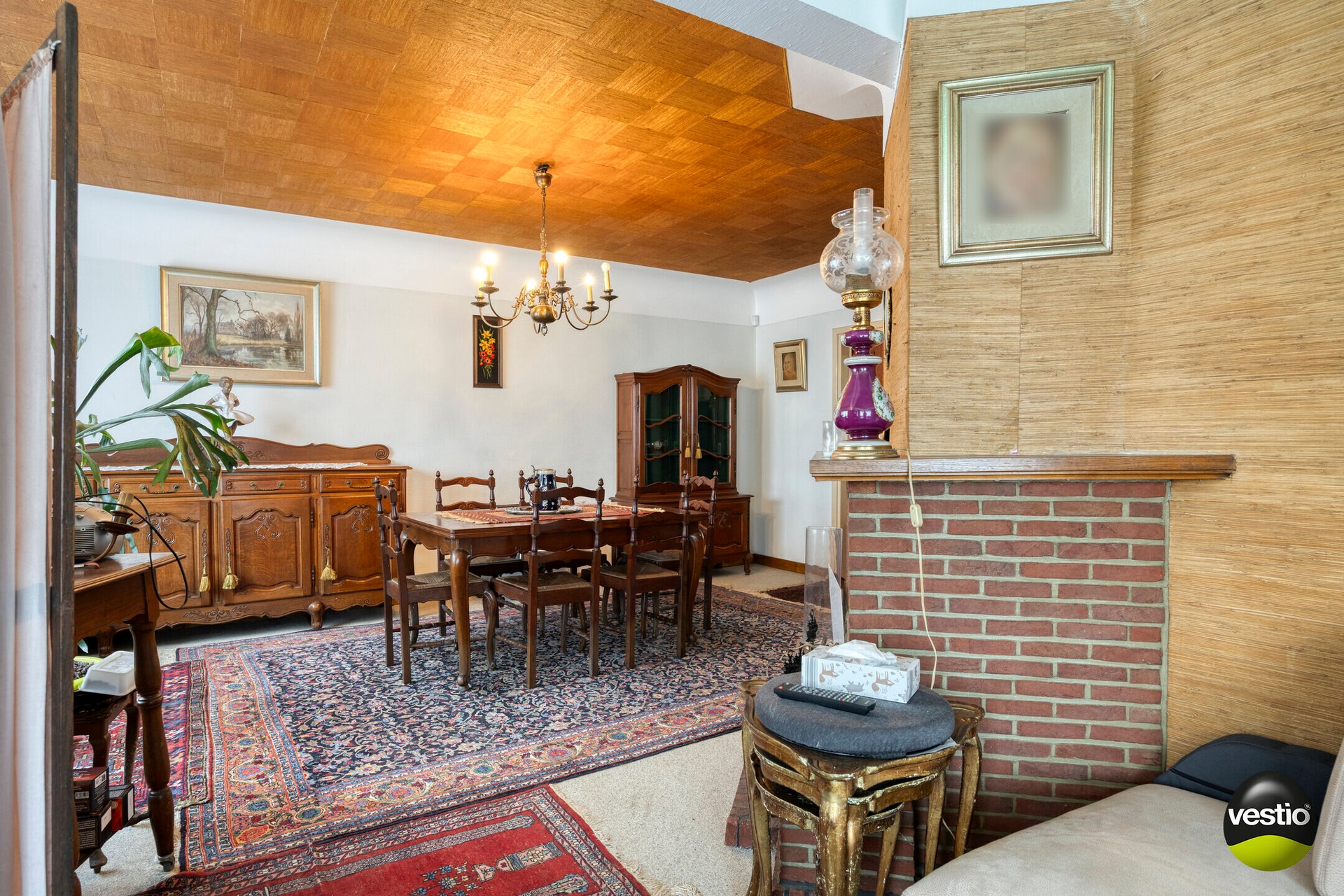 Ruime woning met 3 slaapkamers op vlot bereikbare ligging (Genkersteenweg). - foto 4