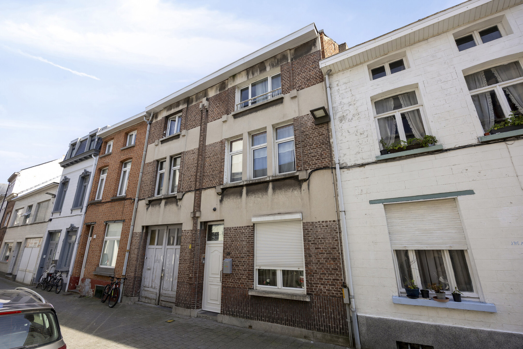 Ruim woonhuis met 4 slaapkamers in hartje Mechelen  - foto 2