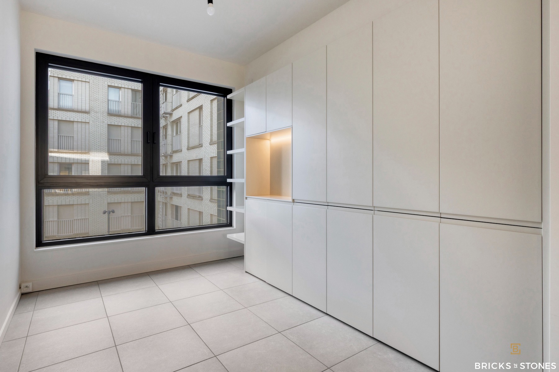 Appartement met 2 slaapkamers en parking in Caddixwijk - foto 5