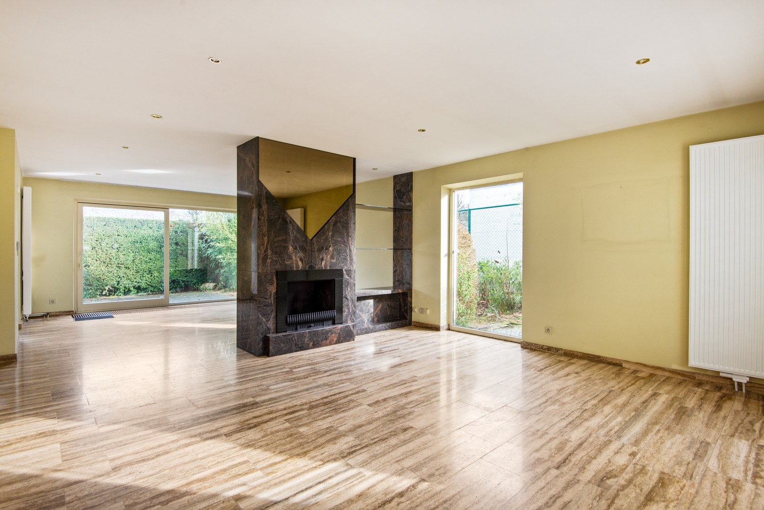 Karaktervolle gezinswoning met tal van mogelijkheden op centrale locatie in Hove - foto 2