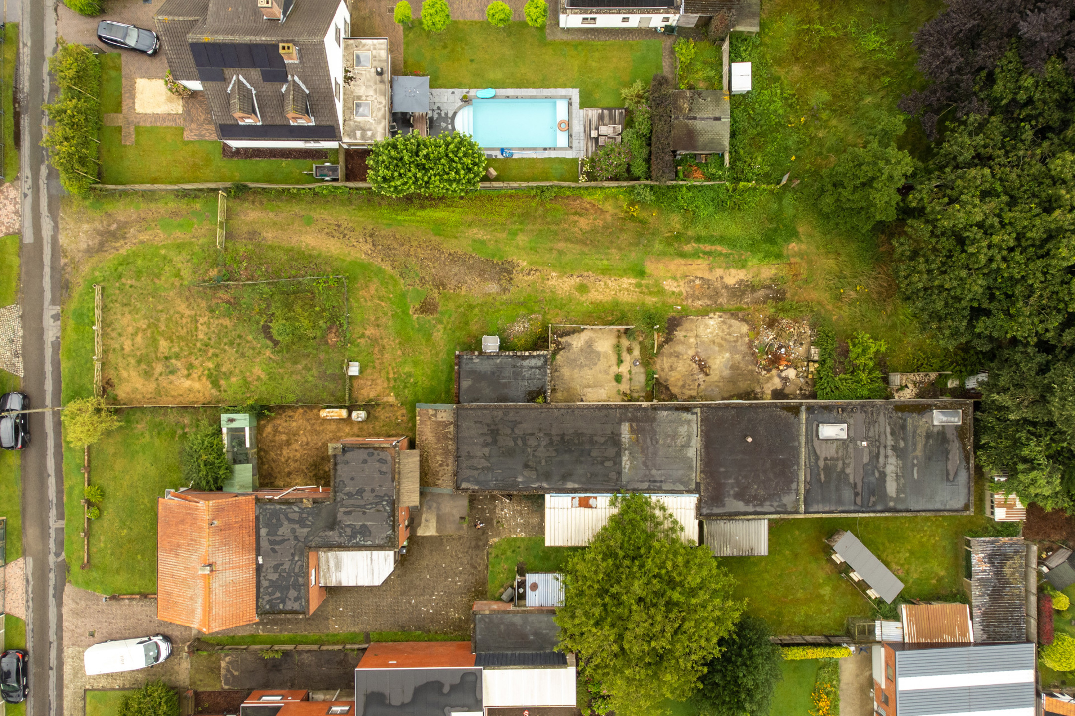 Erg rustig gelegen bouwgrond van 1852m² voor open bebouwing - foto 2